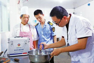 國(guó)梁鎮(zhèn)開展校園食品安全檢查